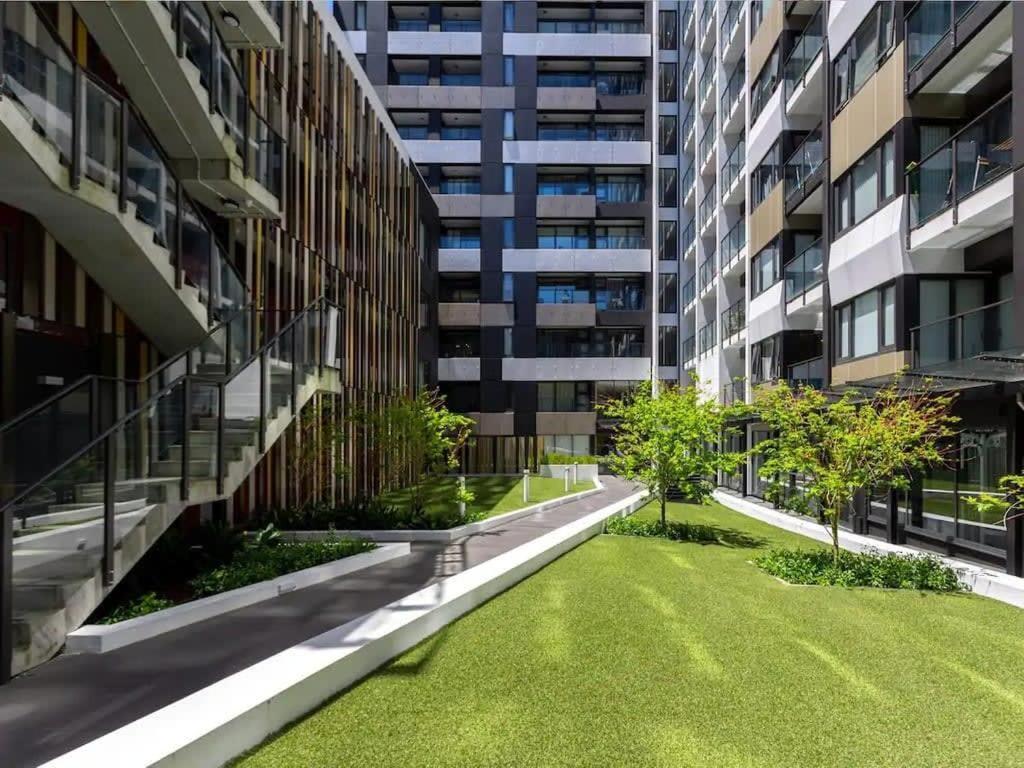 Cosy Two Bedroom Apartment With Balcony Pool And Gym オークランド エクステリア 写真