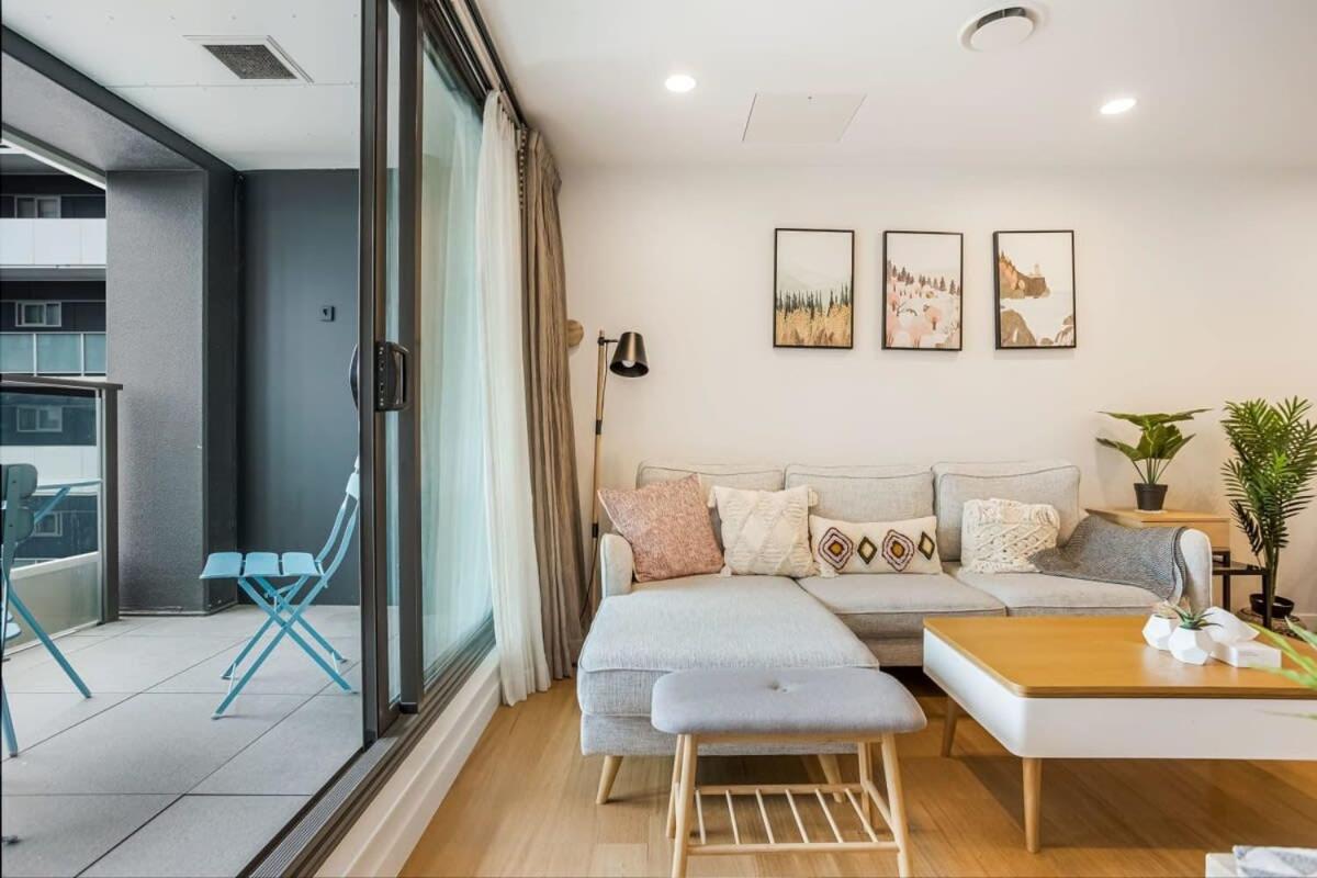 Cosy Two Bedroom Apartment With Balcony Pool And Gym オークランド エクステリア 写真